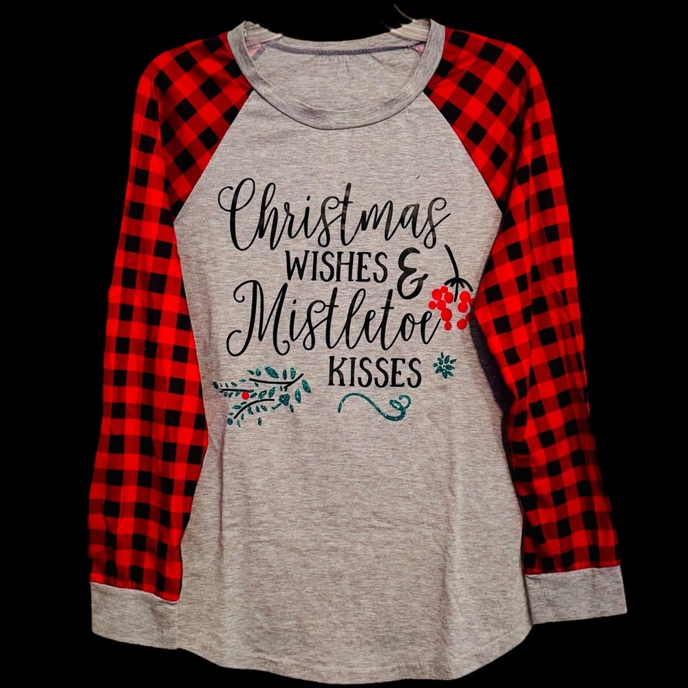 NEW “Christmas Wishes & Mistletoe Kisses” Long Raglan Buffalo Check Sleeve Tee